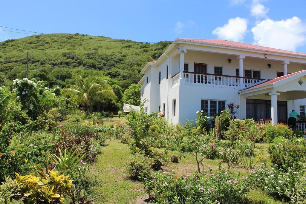 Fern Tree Bed And Breakfast Frigate Bay Exterior photo