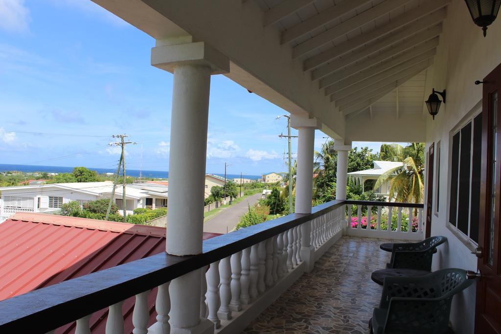 Fern Tree Bed And Breakfast Frigate Bay Exterior photo